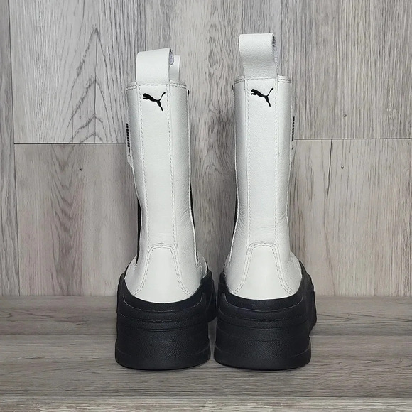 🛍Puma Mayze Stack Chelsea Boot‎ White Black Slip On Womens Size 5.5 - Picture 8 of 10